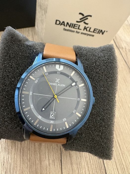 Ceas barbatesc Daniel Klein