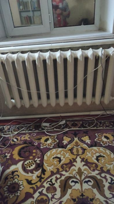 Чугунные радиаторы из частного дома