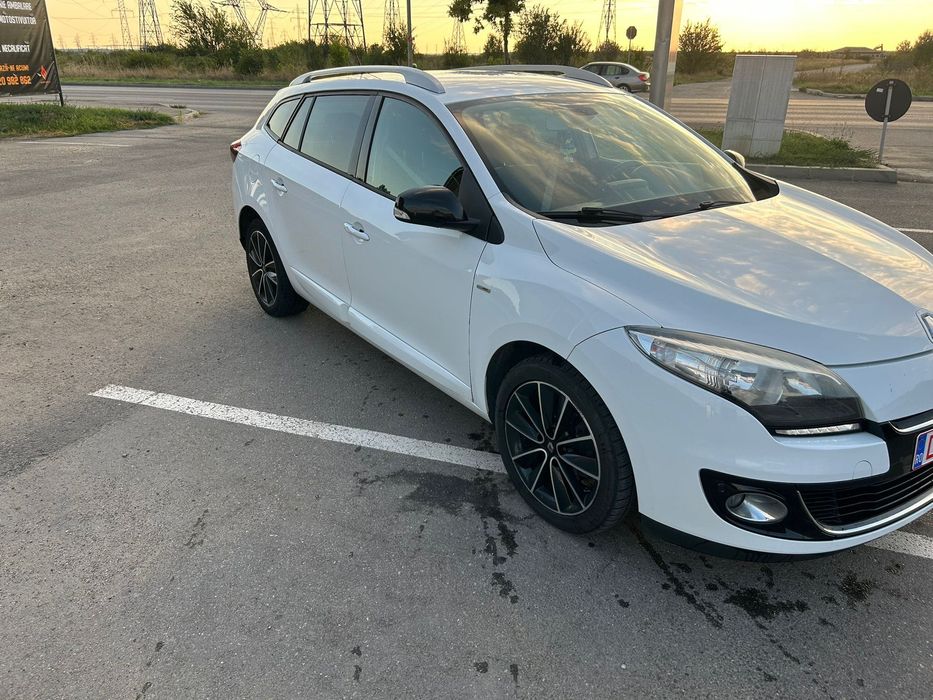 Vând Renault megane