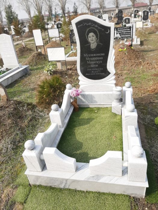 Памятники с доставкой