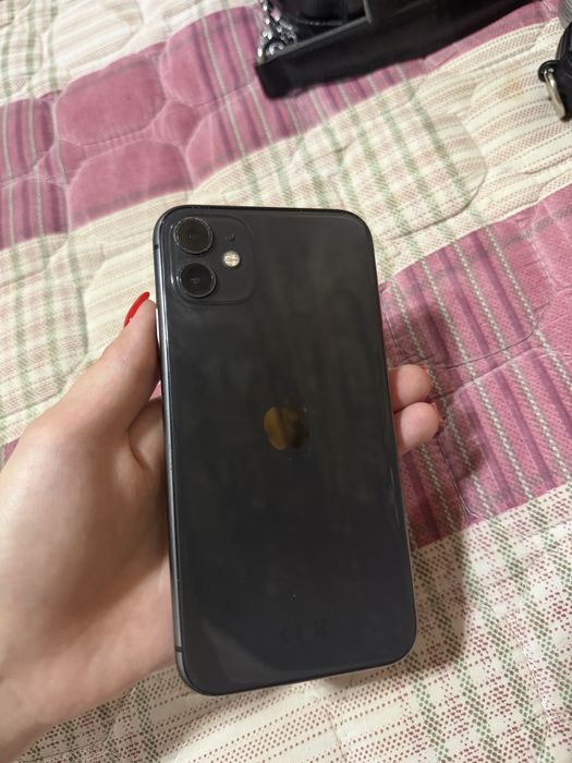 IPhone 11 128Gb в идеальном состоянии