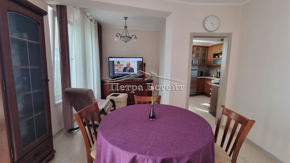 Продава се Тристаен апартамент в Варна, Бриз - 139 кв.м за 1763 €/кв.м - Снимка #10