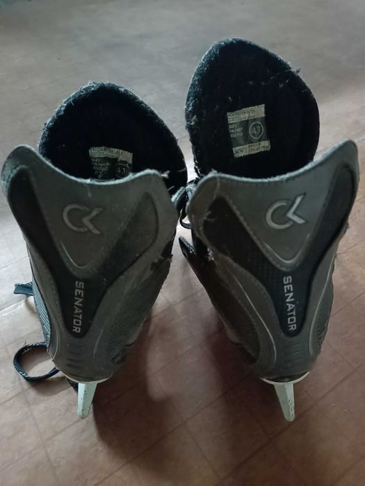 Коньки размер 43,39,36-41.