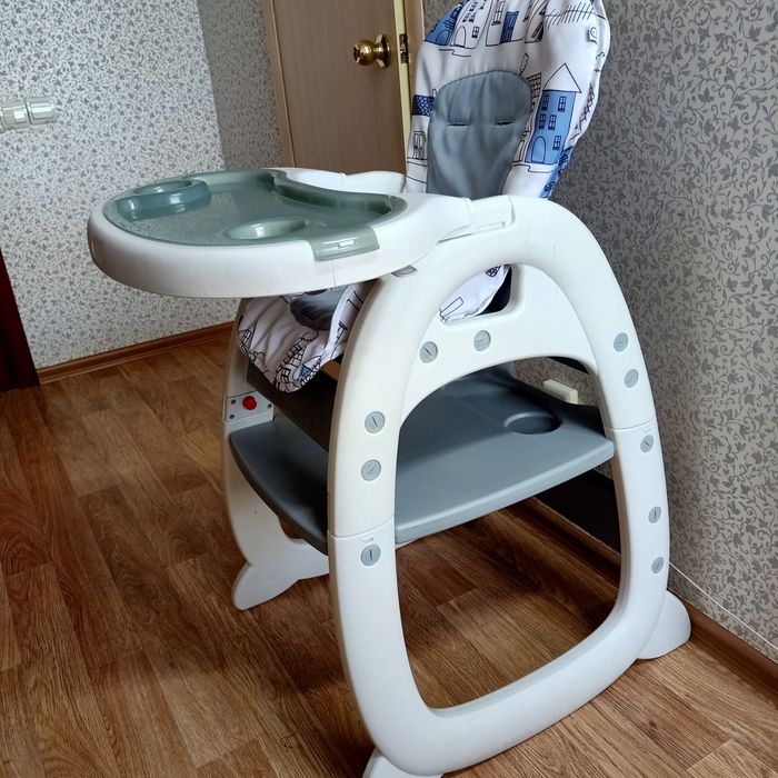 Продам стул 2 в 1 для кормления