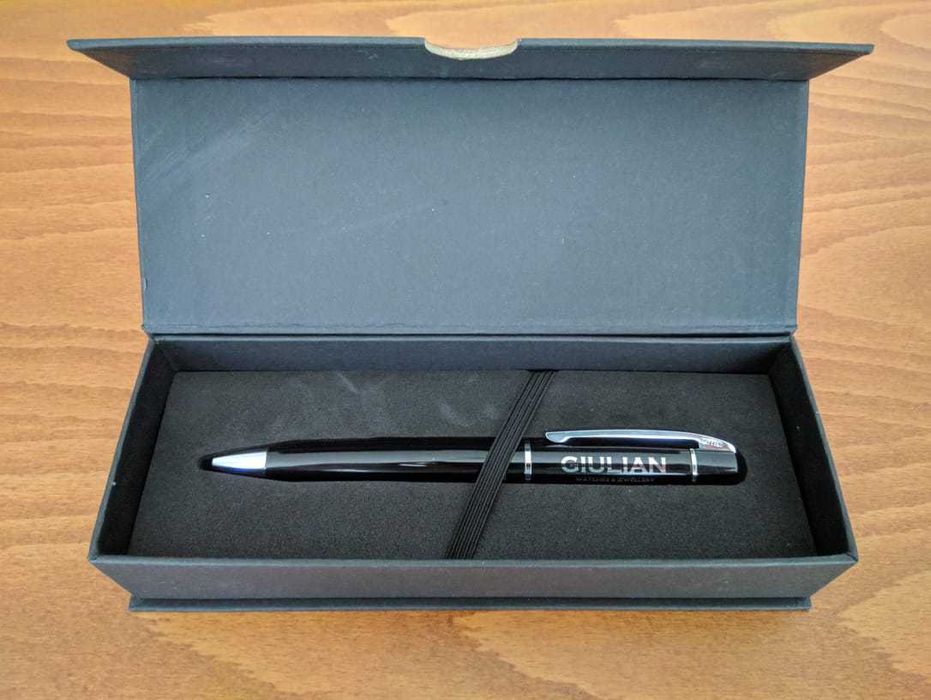 Химикалка черна Giulian