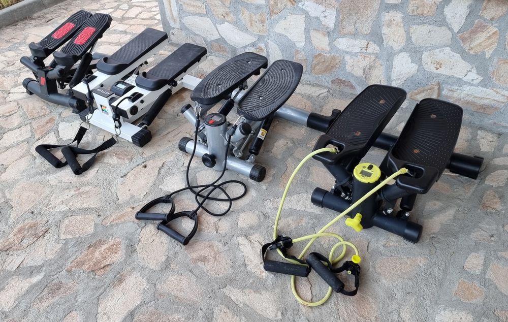 Степери с дисплеи и без