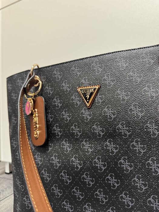 Geanta Guess Neagra PREMIUM defect mic