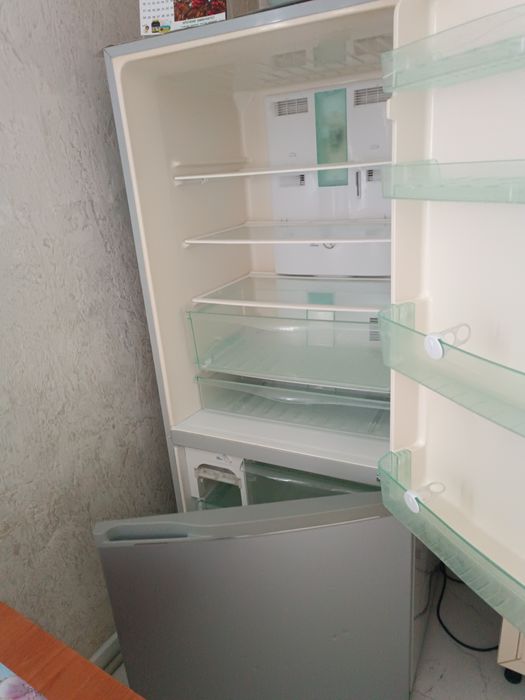 Холодильник Panasonic