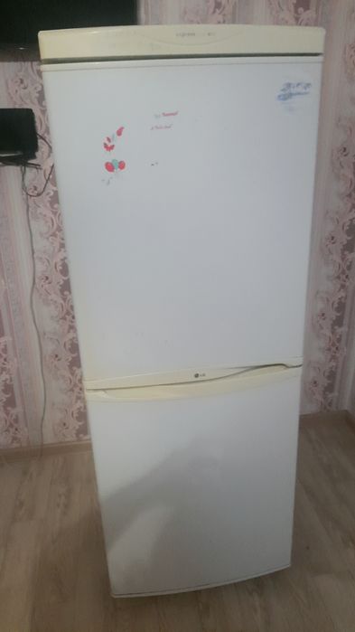 Продам холодильник lg