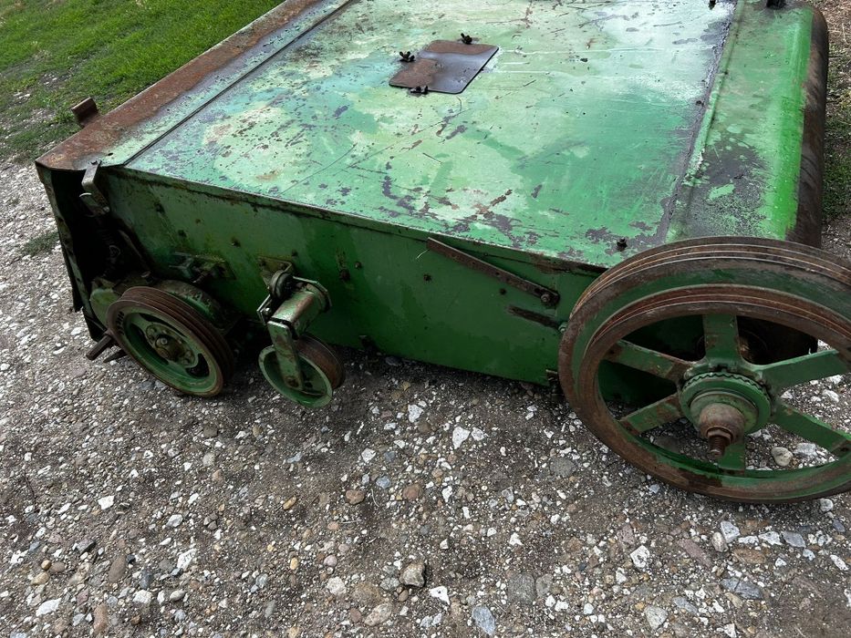 Dezmembrez/vând gat, site, ciclon golire John Deere 1188