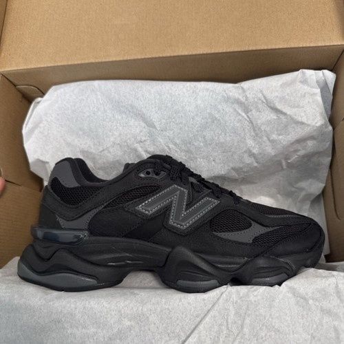 New Balance 9060 Нови Черни Маратонки [36-44 Номер]