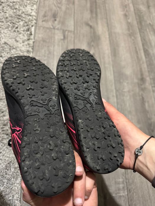 Футболни стоножки за корт!Номер 41