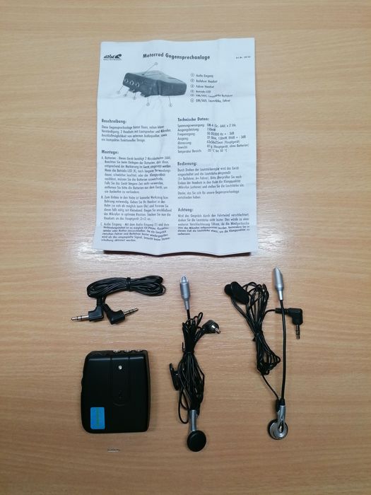 Headset/interfon audio retro