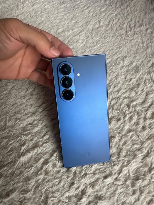 Samsung  galaxy fold 7