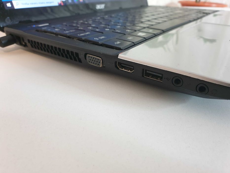 Отличный ноутбук Core i5 .