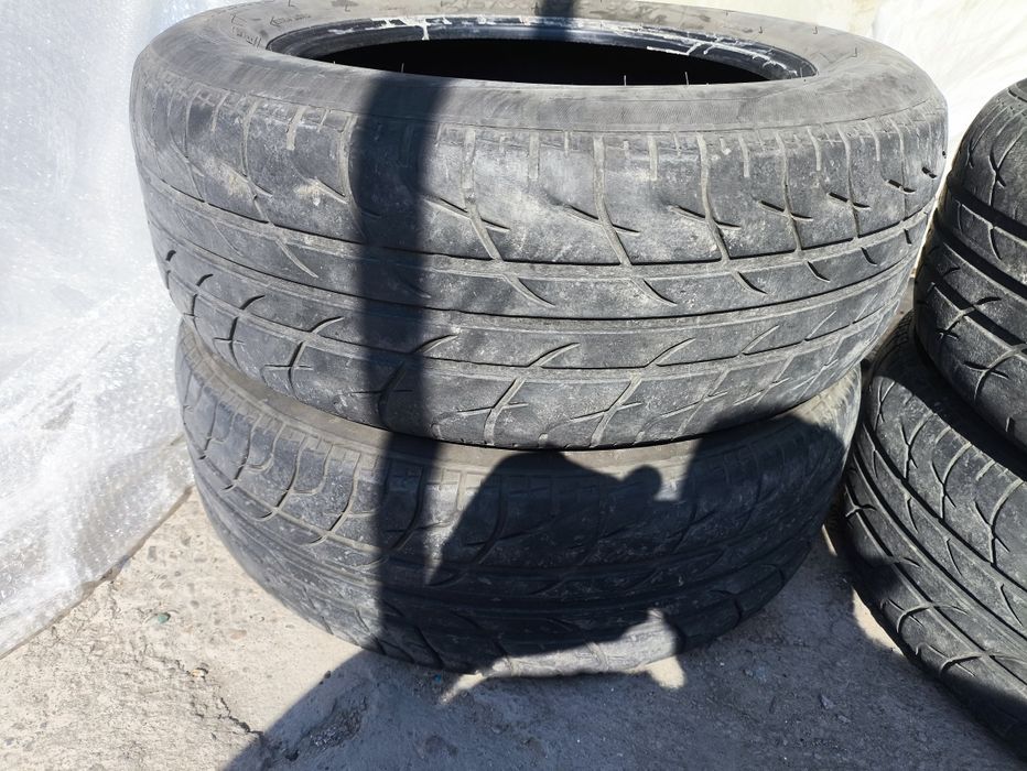 Шины летние 215/60/16