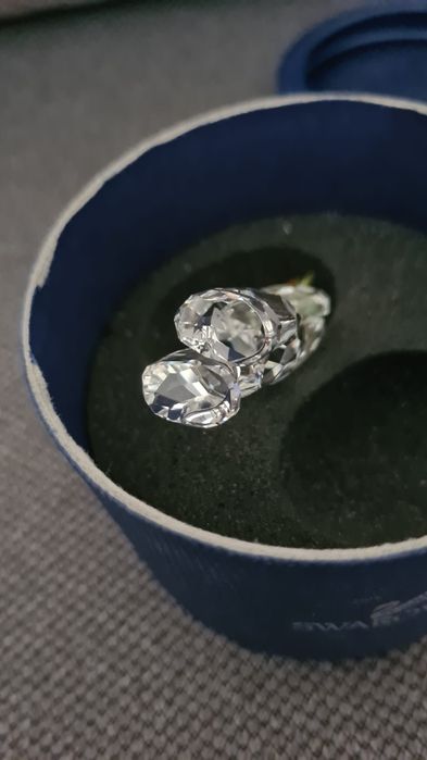 Swarovski Мече с цвете