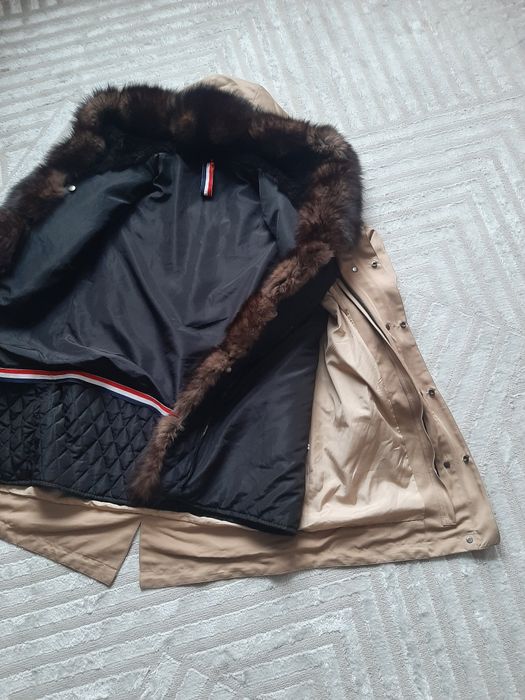 Продам парку натуральную!