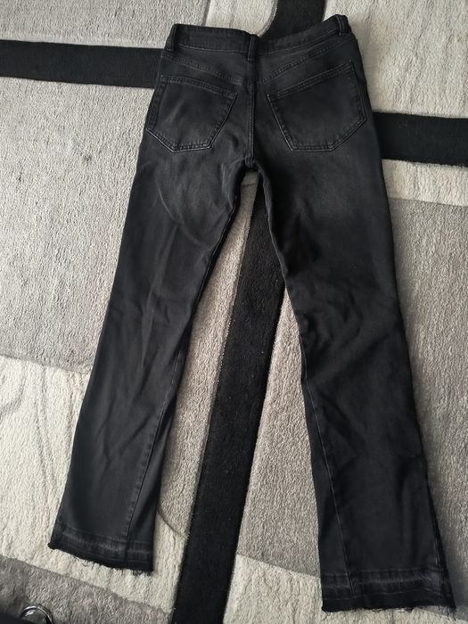 Blugi negri marimea 36