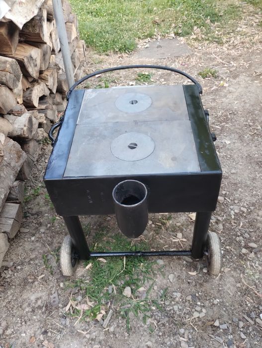 Sobe robuste,plită fontă,dotate cu rotii