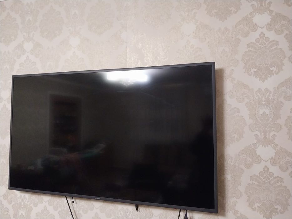 Продам телевизор Самсунг