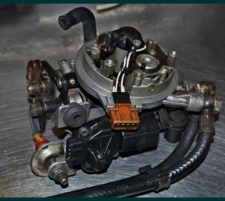 Моновпрыск passat b3. 8. Моновпрыск пассат б3. Проставка гбо моновпрыск passat. Моновпрыск фольксваген гольф 3.