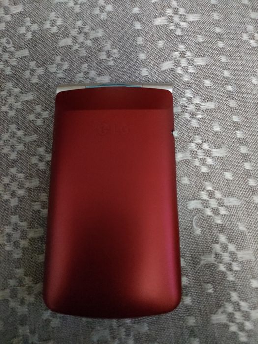 Новый сот телефон.LG орегинал