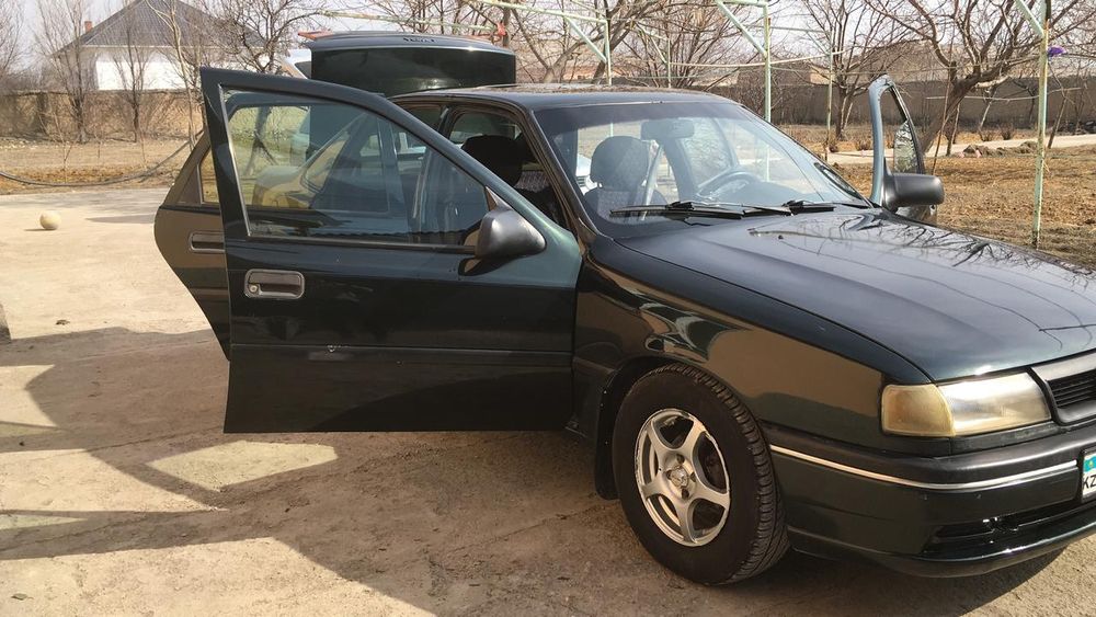 Opel sidiks 1995год