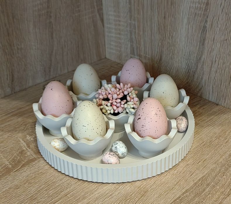 Set pentru masa de Paste