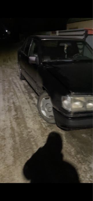 Продам мерс w124 Е260
