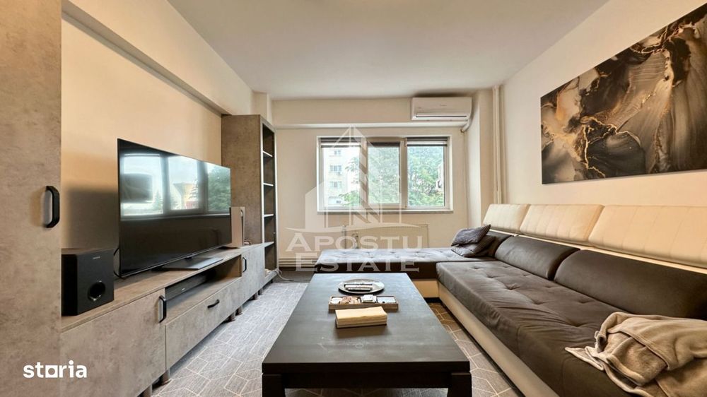 Apartament de vanzare cu 3 camere si garaj, etajul 1, Aradului — fotografia 1