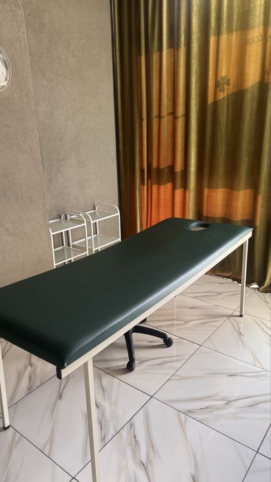 Кушетка массажная