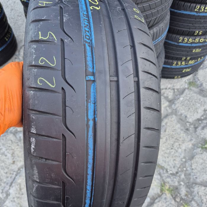 225 45 17 Dunlop Sport Maxx
