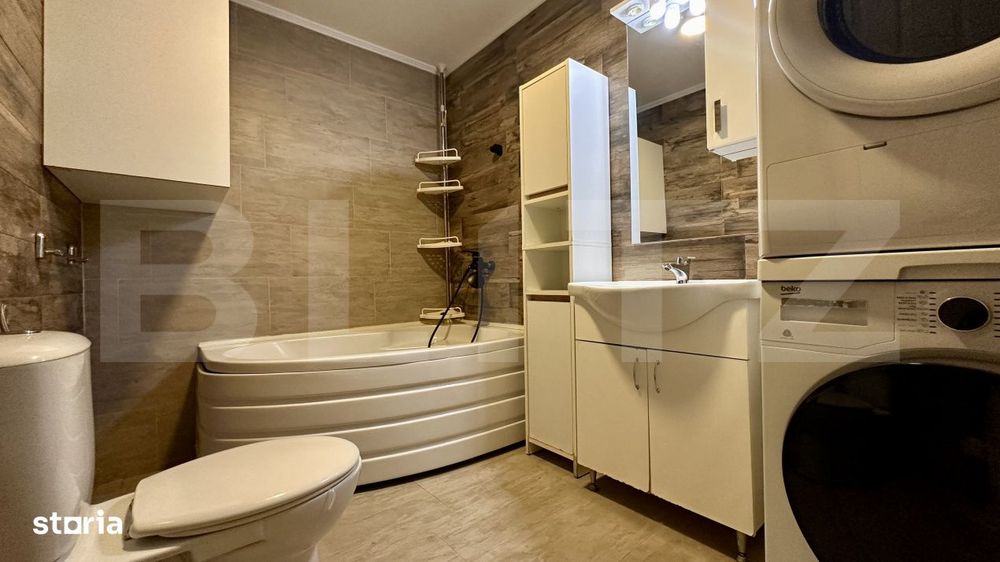 Apartament de vanzare, 3 camere, terasa 12 mp, mobilat si utilat - cen
