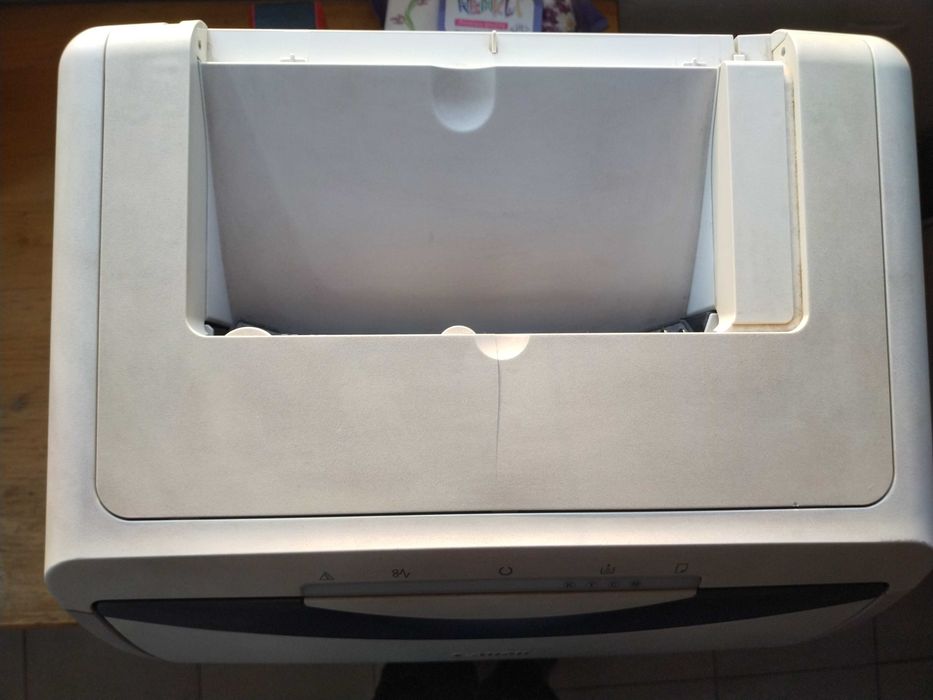 Лазерен принтер CANON- i SENSE - LBP 5000 - цял или за части!