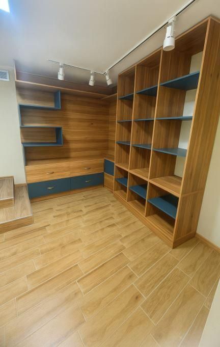 Дава се под наем Тристаен апартамент в Варна, м-т Траката - 100 кв.м за 650 € - Снимка #4