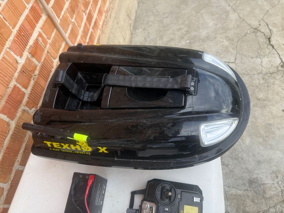 Лодка за захранка TEXNO X