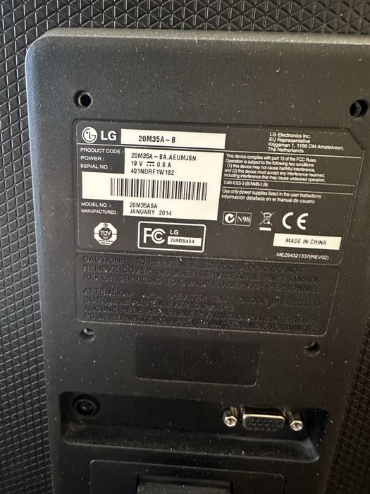 Запазен компютър Hp 3AD02AV към него има и монитор hp