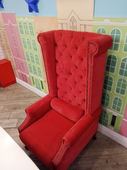 Продам кресло трон