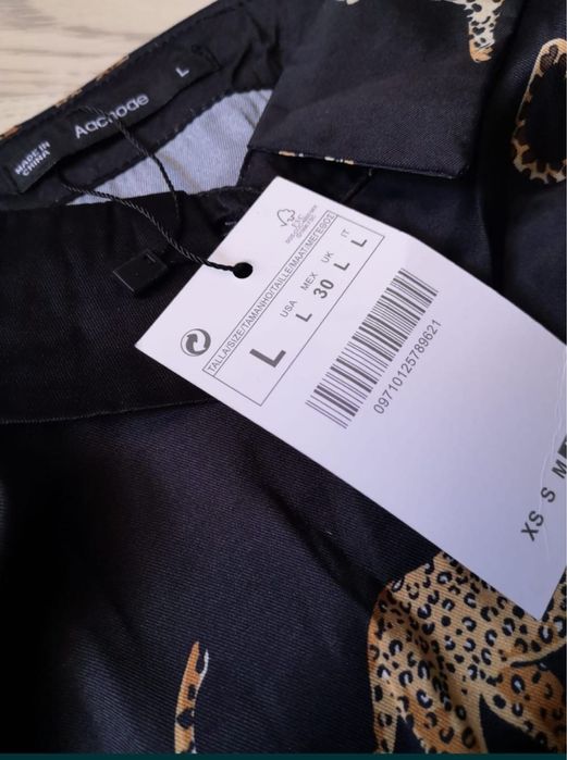 Продам. Рубашка Новая. Размер L. новый