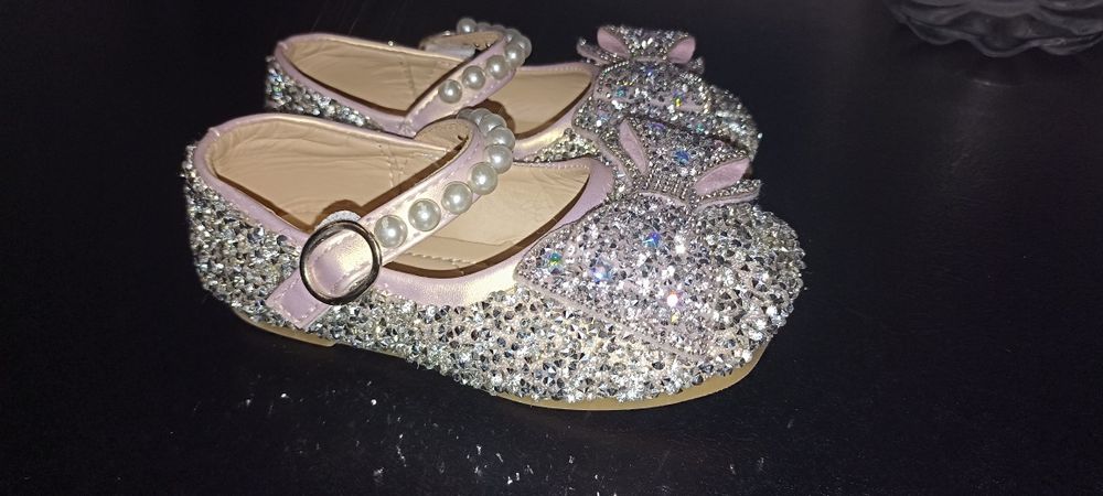 Продам платье нарядное детское