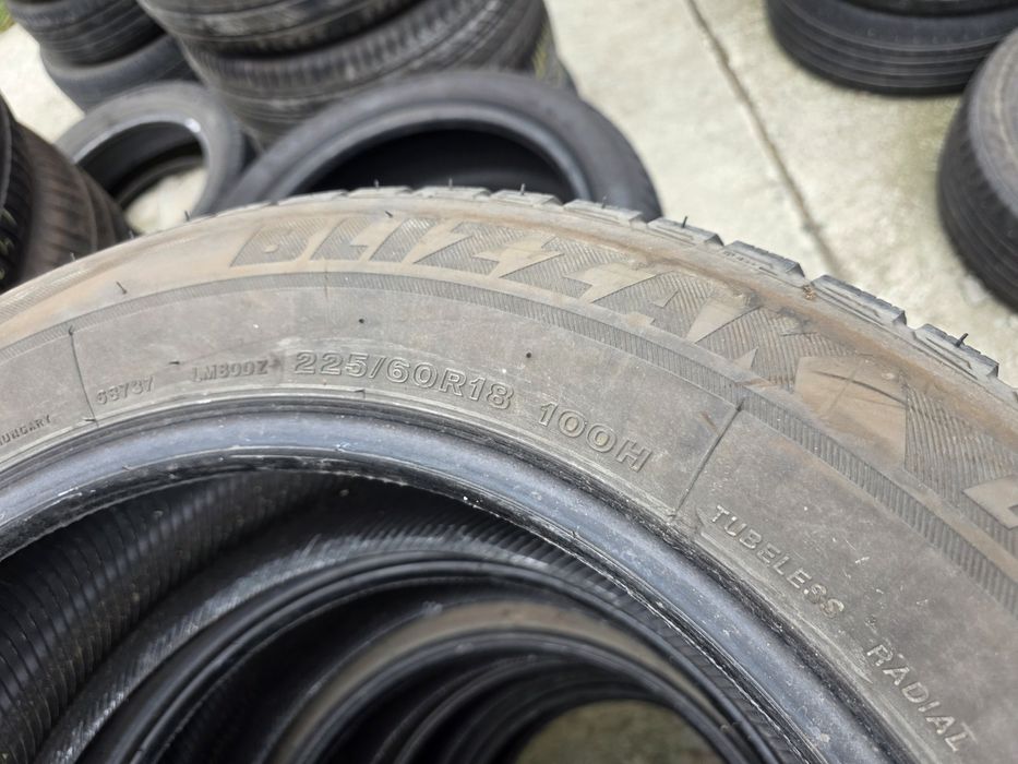 4бр гуми 225 60 18 - Bridgestone
