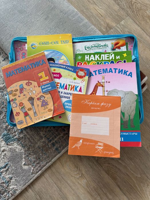 Отдам даром пакет вещей