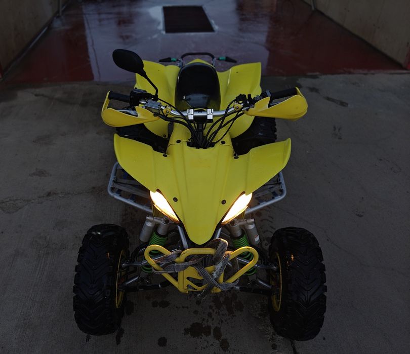 Yamaha yfz 450 quad