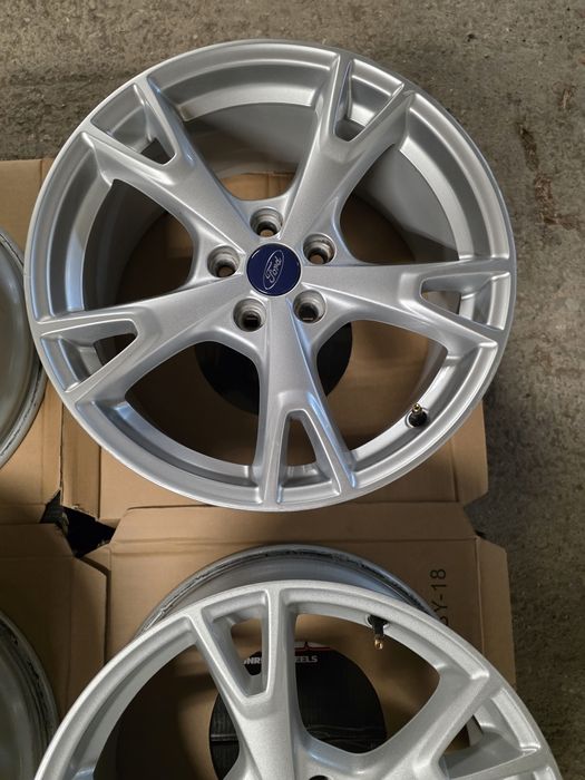 Продавам оригинални джанти Форд 5 108 18 цола