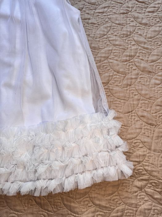 Продам платье для девочки