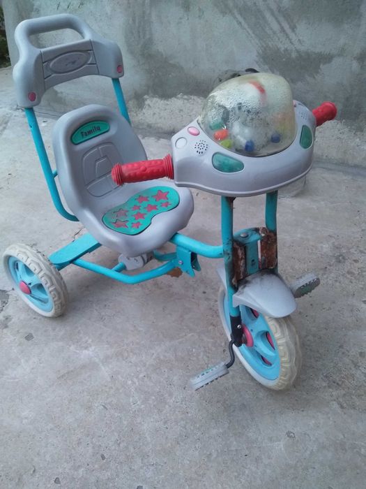 Продам трёхколёсный велосипед
