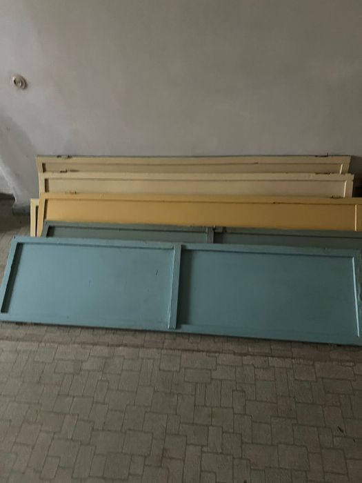 Отдам даром мебель и двери