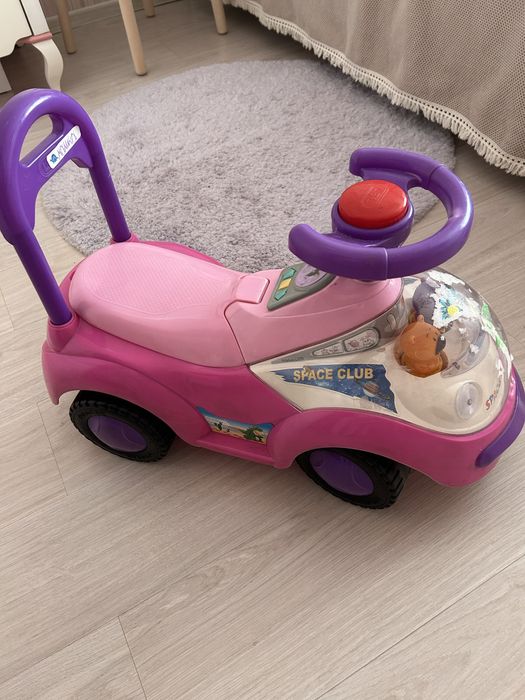 Машинка детская розовая