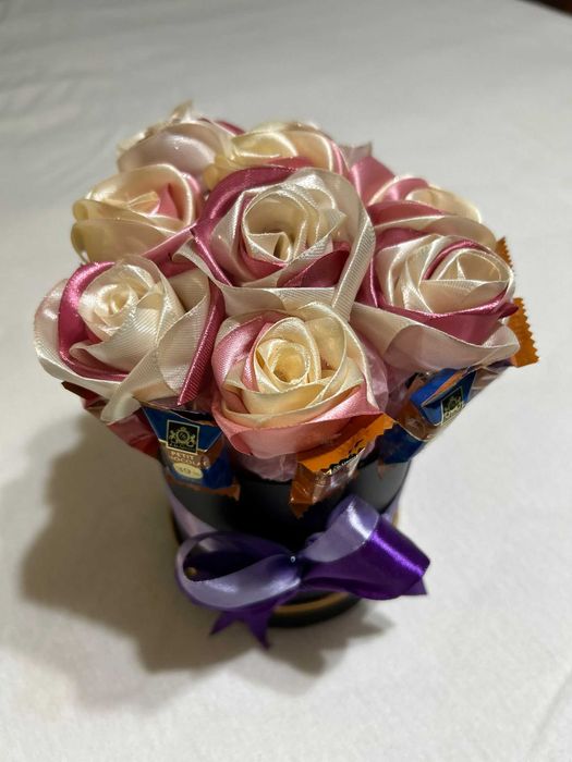 Aranjamente florale, lumanari, pachete cadou